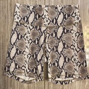 TNA Biker Shorts 7”